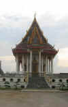 Buddhist-temple.jpg (25800 bytes)